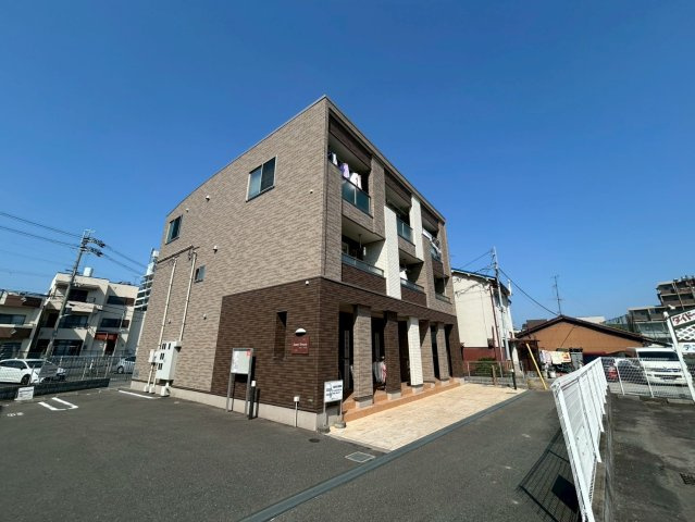 サニーテラスの外観