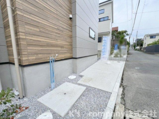 ◎藤沢市辻堂太平台1丁目　新築戸建　2号棟の前面道路含む現地写真|前面道路の様子です◇