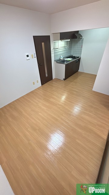ネスパルド江南の居間・リビング