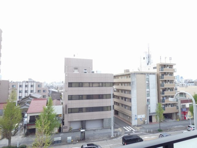 【展望】 | プレサンスレイズ桜山EAST