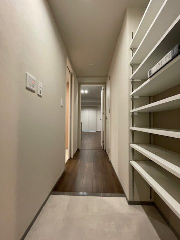 Broad阿倍野阪南町Residenceの玄関