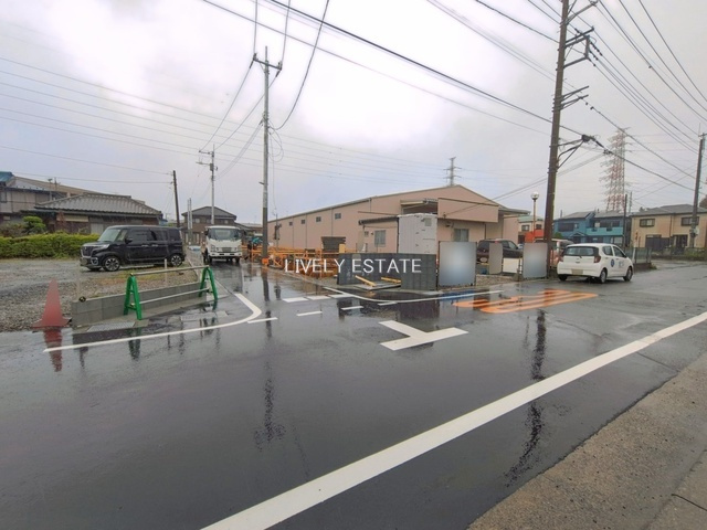 草加市青柳7丁目 新築分譲住宅 全6棟 1号棟の前面道路含む現地写真