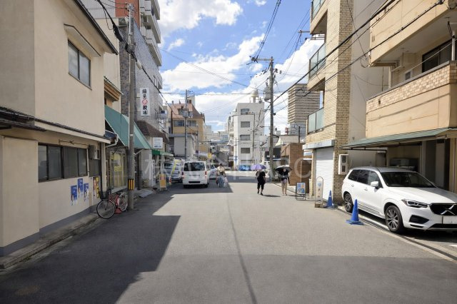 テンロクビルヂング 貸店舗・事務所の洋室