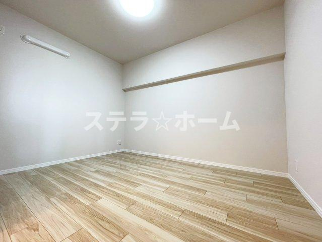 公社千里山田D住宅A-2の洋室|使い勝手のいい洋室です