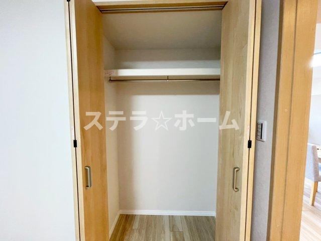 公社千里山田D住宅A-2の収納|たっぷりとした収納スペースです