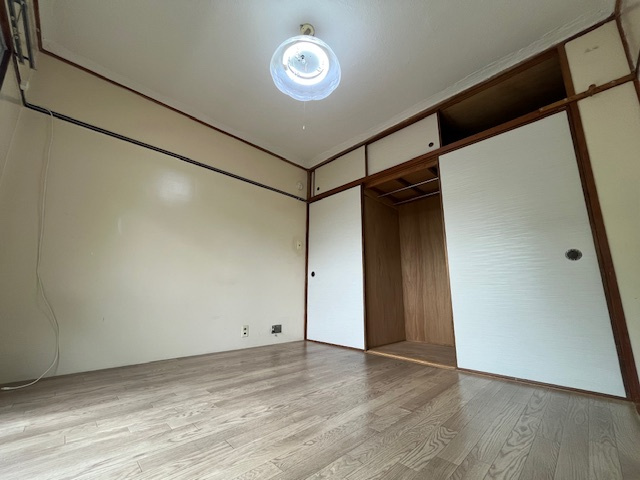金剛第二住宅147棟の洋室