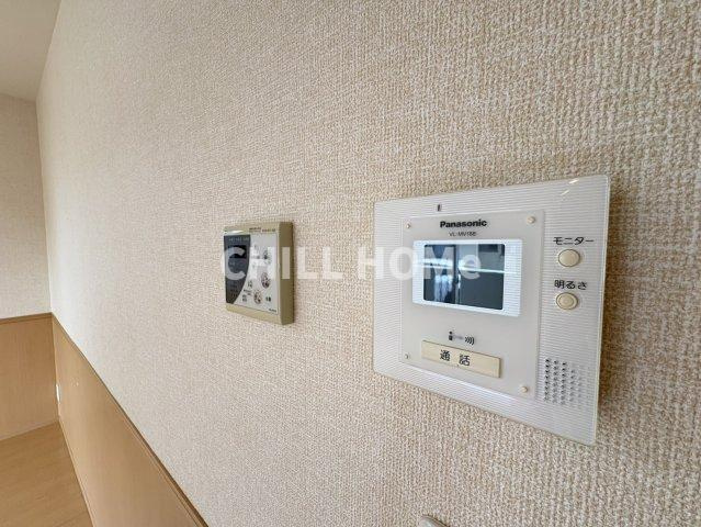 フォンテーヌのエントランス|当社、チルホームのHPもご覧ください(^^)/物件情報多数♪