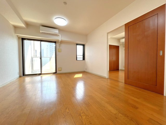 【居間・リビング】