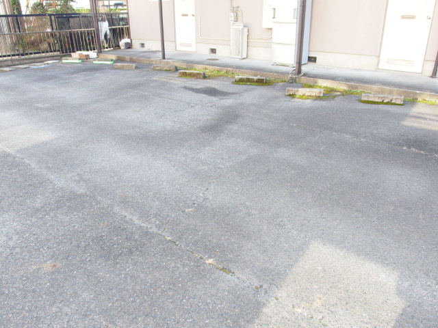 フォーブル大宗Ａの駐車場