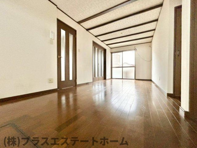 【居間・リビング】 | 千守町2丁目貸家