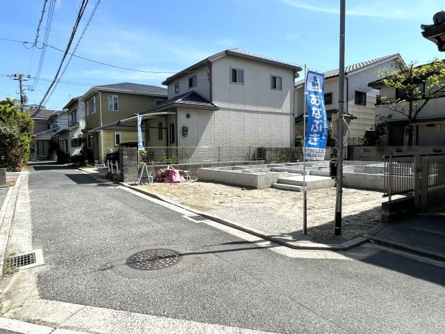 江波栄町　新築一戸建ての前面道路含む現地写真|現地写真です（2026年4月11日撮影）