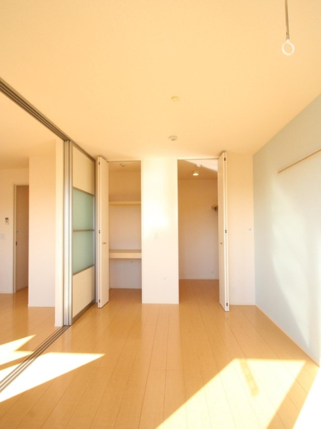 Elysionwestの居間・リビング|※別部屋参考写真　反転タイプ