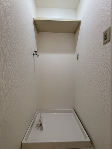 三井大曽根ハイツのランドリースペース|洗濯機置き場