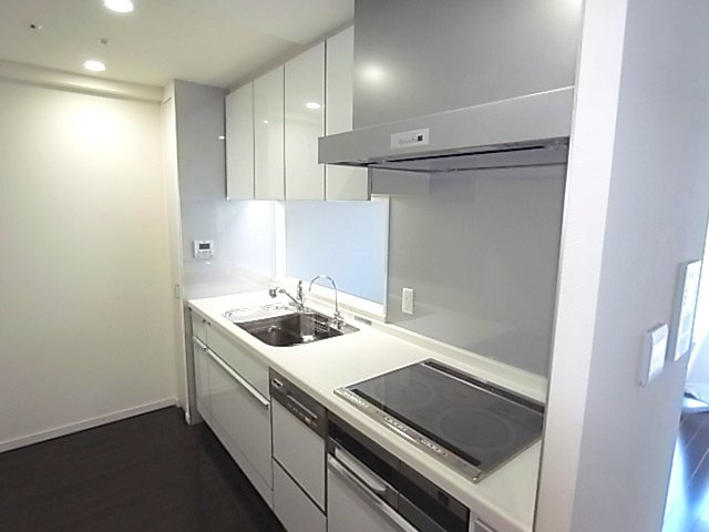 ジークレフ新神戸タワーのキッチン