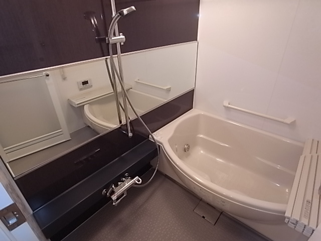 ジークレフ新神戸タワーの浴室