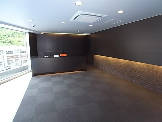 ジークレフ新神戸タワーのロビー