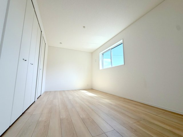昭島市緑町5丁目全１棟　新築戸建の洋室