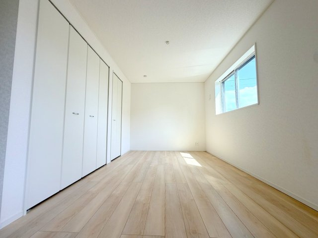 昭島市緑町5丁目全１棟　新築戸建の洋室