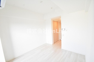 【洋室】 | S-RESIDENCE高井田Central
