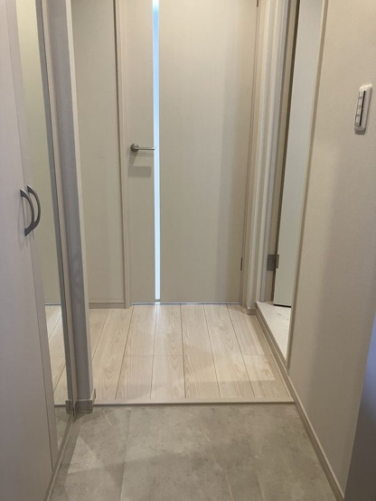 【玄関】IRIS  COURT  TX六町