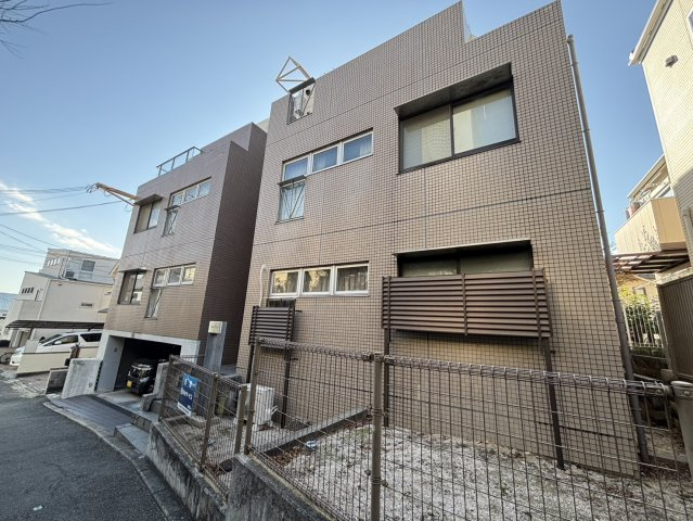 夙川フラット
