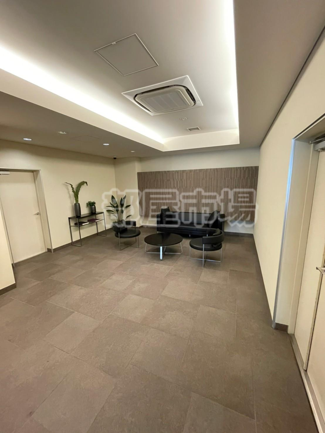 エスティメゾン押上のロビー