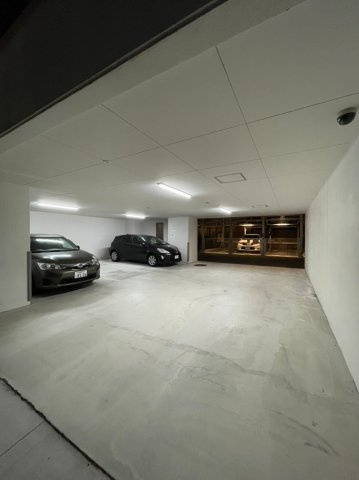 プロシード金山3　名古屋市賃貸　仲介手数料無料の駐車場