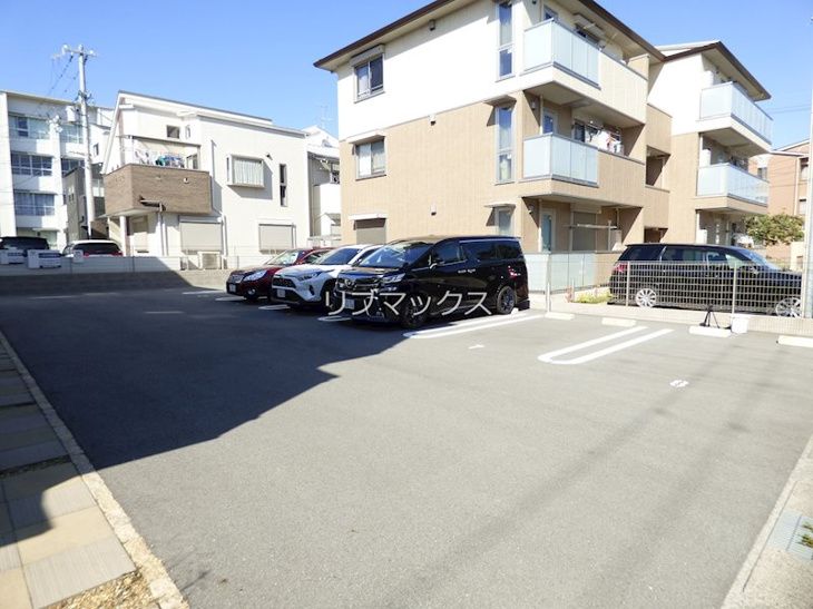 【駐車場】ルクリアA棟 