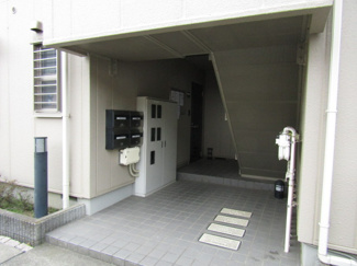 【エントランス】