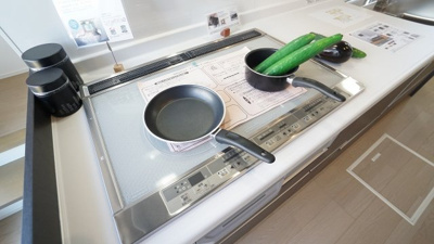【キッチン】 | 可部６丁目　A棟（未入居戸建て） | ＩＨクッキングヒーター　オール電化