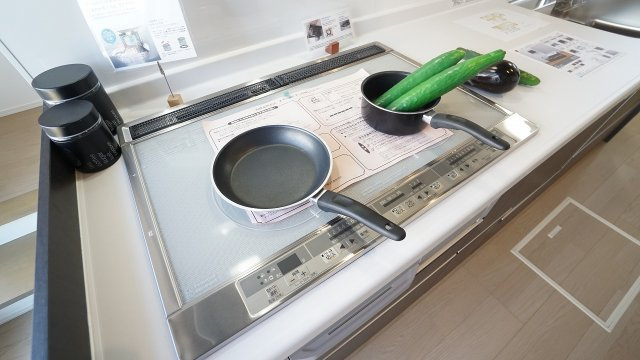 【キッチン】 | 可部６丁目　A棟（未入居戸建て） | ＩＨクッキングヒーター　オール電化