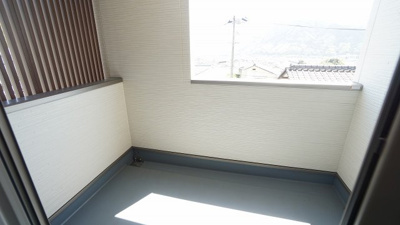 【バルコニー】 | 可部６丁目　A棟（未入居戸建て） | 日当たり、眺望も良好なバルコニー
