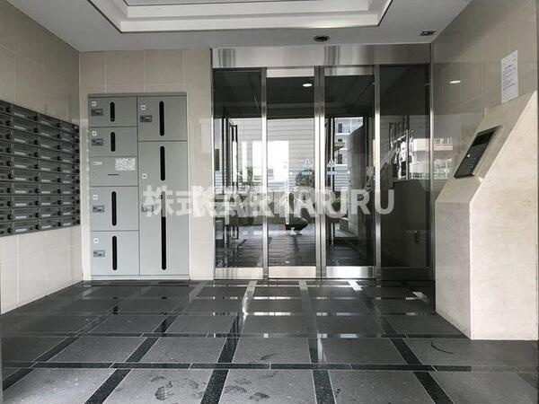 CASA京橋のロビー