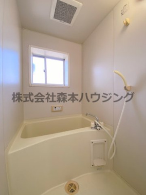 【浴室】 | 　寝屋川コーポラスⅠ | ゆったり過ごせるお風呂です
