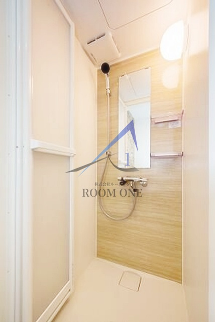 Ｇｌａｎｚ東大井ＷＥＳＴの浴室|シャワールームです。