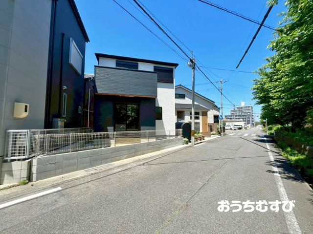 春日井市柏原町第4(全1棟)の前面道路含む現地写真