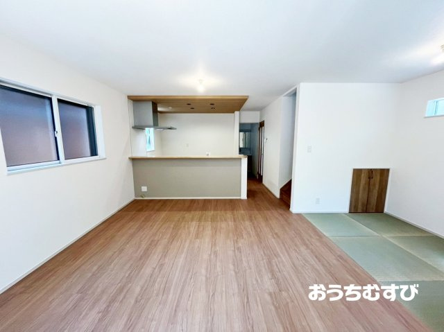 春日井市柏原町第4(全1棟)の居間・リビング