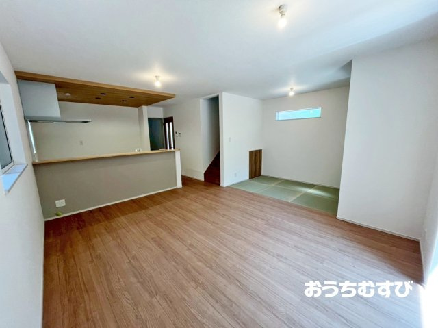 春日井市柏原町第4(全1棟)の居間・リビング