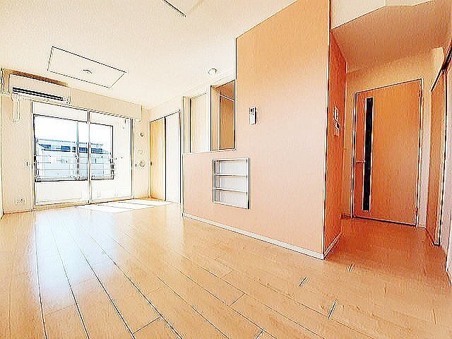 パコⅡの居間・リビング