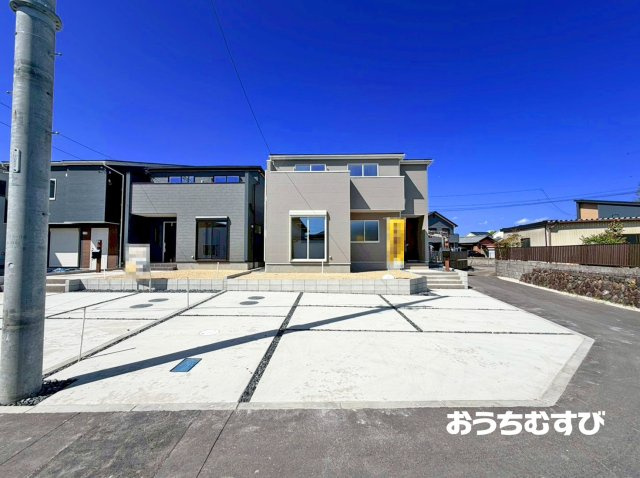 春日井市下津町（全2棟）の駐車場