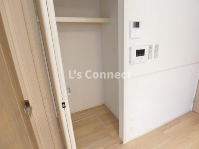 【設備】 | ａｍｂｉｅｎｔｅ（アンビエンテ | ＬＤＫにも収納付き。