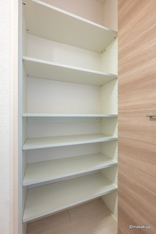 オッツ高田の玄関