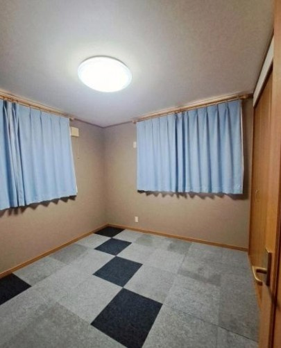 【中古】鶴ヶ島市太田ヶ谷中古住宅の洋室