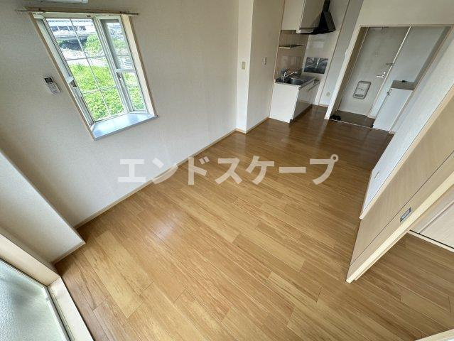ファミール　Ⅴの居間・リビング|高崎、前橋のお部屋探しはエンドスケープまで！お客様の理想お聞かせ下さい♪