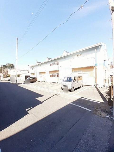 パークシルクの駐車場