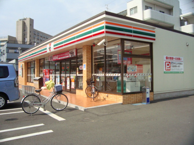 【周辺】 | メゾン．ネクストエイト | セブンイレブン川崎子母口東店まで590ｍ
