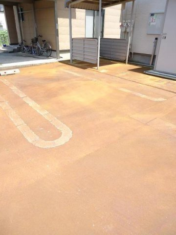 スターフィールドⅡの駐車場