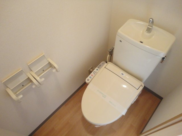 モア・フレーブのトイレ|シャワー付トイレ