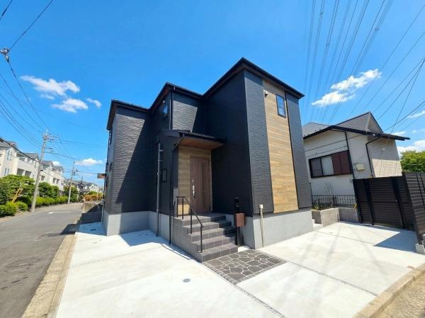 横浜市青葉区荏田西２丁目の新築一戸建の前面道路含む現地写真|閑静な住宅街につき住環境良好です♪
お気軽にお問い合わせください。