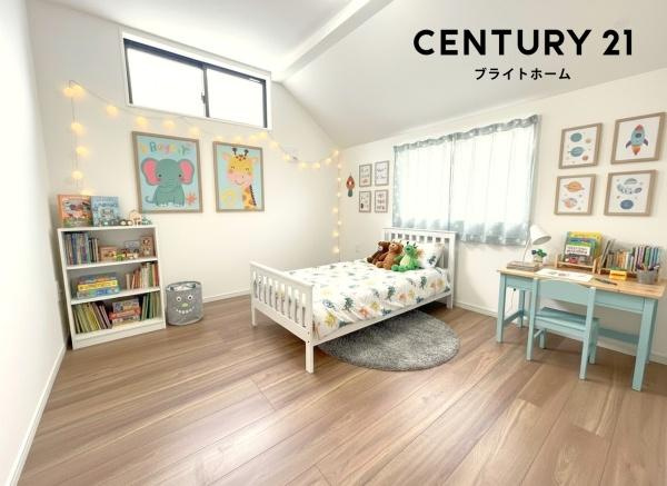 横浜市青葉区大場町の新築一戸建の洋室|落ち着きのある洋室です！
休日はこちらでおくつろぎ下さい♪
※家具等はCGでの参考レイアウトです。
